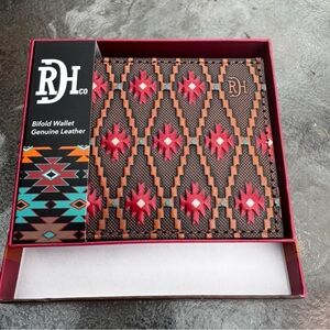 Red Dirt Hat Co….Bifold Wallet with Southwest Pattern